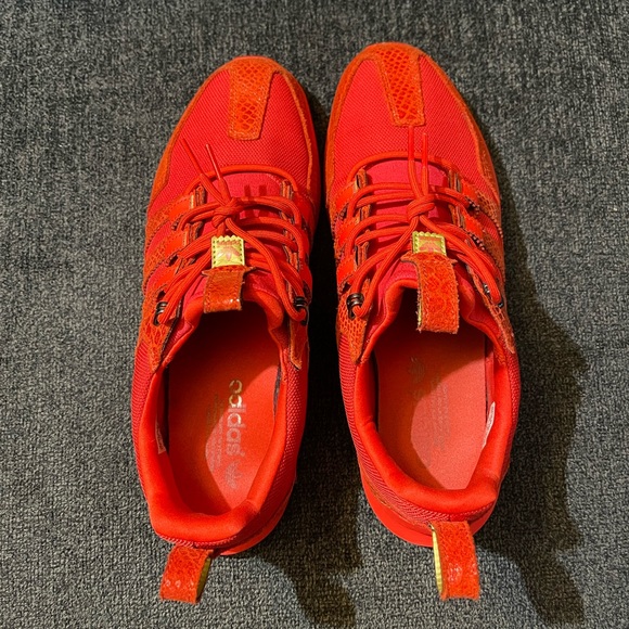 Adidas SL LOOP - Picture 8 of 11